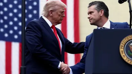 Donald Trump a amenințat că îi va concedia pe liderii militari care nu sunt de acord cu el