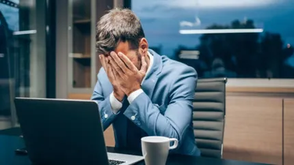 Inteligenţa Artificială face noi victime. O companie a concediat un întreg departament de 4.000 de muncitori