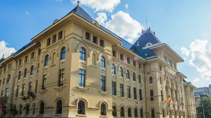 10 milioane de euro pe lună pentru salariile din primăriile Capitalei. Cine încasează cel mai mult