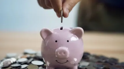 Numai 36% dintre europeni reușesc să facă economii în mod regulat, deși 78% o fac ocazional STUDIU