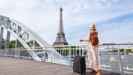 Eurostat: Creștere puternică a rezervărilor turistice online în UE în T2 2025