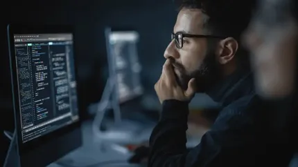 Jobul care îți aduce 100.000 de dolari pe an: Piața trece printr-o schimbare, este nevoie de alte abilități