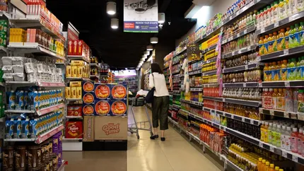 Avertismentul economiştilor după scăderea vânzărilor cu amănuntul din România. Cum arată datele pentru august 2025