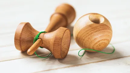 Escrocii au inventat ”schema kendama”, o nouă escrocherie online. La ce trebuie să fie atenți românii când fac comenzi
