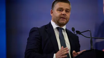 Ciucu cere dezbatere între primii cinci candidați la Primăria Capitalei: „Haideți să vorbim despre viziuni și proiecte”