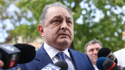 Marian Vanghelie, acuzat că a urmărit-o, înjurat-o şi ameninţat-o pe iubita fiului lui Liviu Dragnea, la 3 noaptea, pe mai multe străzi din Bucureşti şi Voluntari. Fostul primar spune că el ar fi fost cel agresat verbal de femeie