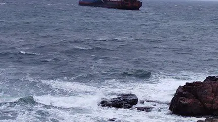 Petrolierul rus Kairos, lovit de o dronă ucraineană în Marea Neagră, a eșuat pe coasta Bulgariei