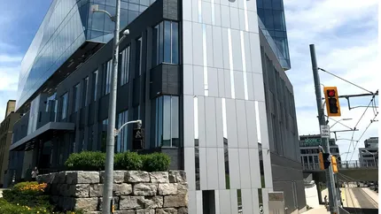 Alphabet atinge pragul de 4.000 mld. dolari şi revine în elita globală a Big Tech