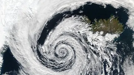 Vortexul polar se prăbușește la mijlocul lunii februarie. Frig intens și ninsori în America de Nord și Europa