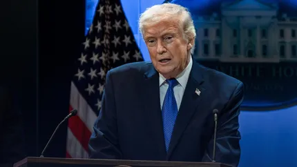 Trump contraatacă după decizia Curții Supreme a SUA și anunță o taxă vamală globală de 10%