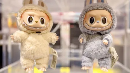 Labubu ajunge pe marele ecran. Sony și Pop Mart pregătesc un film cu regizorul Paddington