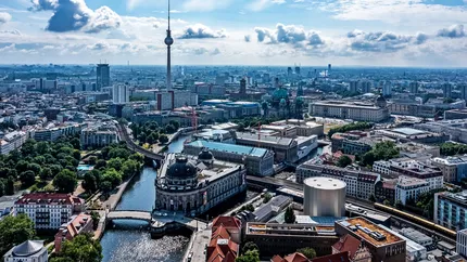 Coface: Insolvențele din Europa Centrală și de Est. Stabilitate la nivel agregat, dar divergențe accentuate între țări și sectoare