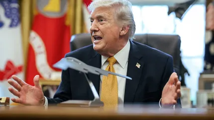 Armistițiul dintre Iran și SUA rămâne fragil. Trump a avertizat că „se va trage” dacă acordul cu Iranul va fi încălcat