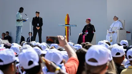 Papa Leon: „Suntem cu toții migranți”. Apel pentru protejarea demnității umane în timpul vizitei din Insulele Canare