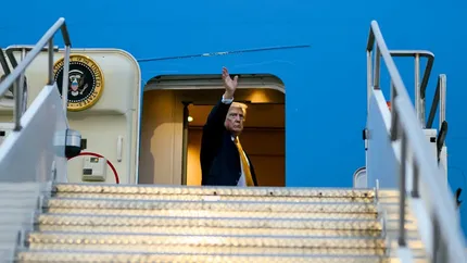 Trump anunță reluarea negocierilor cu Iranul și spune că a amânat un atac militar de amploare
