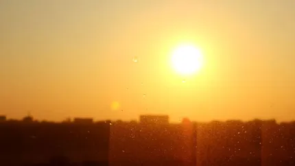 Cod portocaliu de caniculă în București și Ilfov. Temperaturi de până la 38 de grade și nopți tropicale