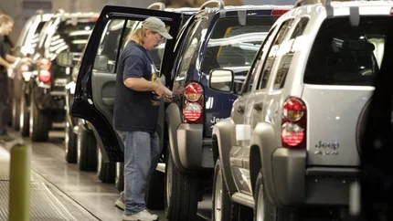Alertă pentru proprietarii de Jeep: Aproape 202.000 de mașini, chemate în service din cauza unei erori software