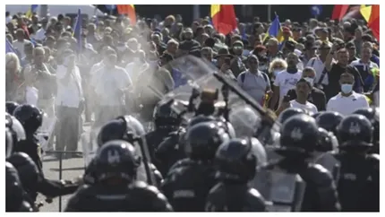 Cinci manifestanți, propuși pentru arestare după violențele din Piața Victoriei