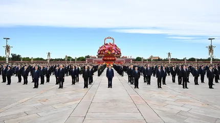 Xinhua: Chinezii sărbătoresc 77 de ani de la fondarea Republicii Populare Chineze