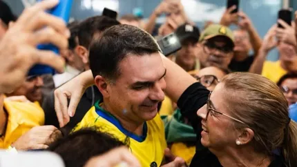Flávio Bolsonaro pleacă de pe prima poziție în al doilea tur de scrutin al alegerilor din Brazilia
