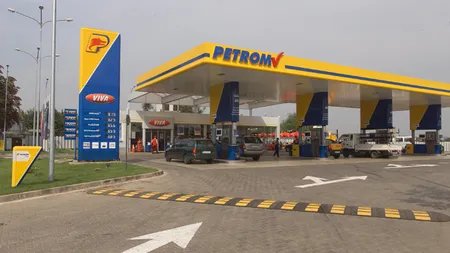 Benzină mai ieftină la Petrom