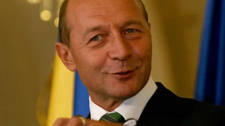Preşedintele Băsescu, la discuţii cu judecătorii CCR despre îmbunătăţirea calităţii actelor normativ