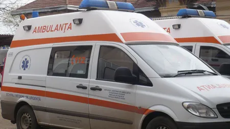 Un bebeluş a murit în ambulanţă, la scurt timp după naştere