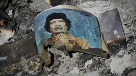 Gaddafi a căutat mâncare în gunoaie în ultimele zile de viaţă