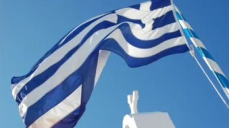 FT: Zona euro ar putea apela la băncile centrale pentru a reduce costurile salvării Greciei