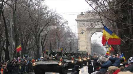 La mulţi ani, România! Ziua Naţională, sărbătorită cu parade militare