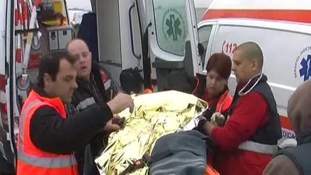 Accident grav în Vâlcea: O femeie a murit şi nouă fraţi au fost răniţi