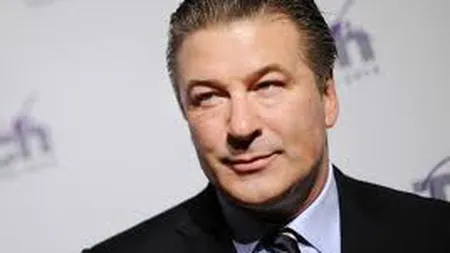 Alec Baldwin a ajuns la cuţite cu American Airlines