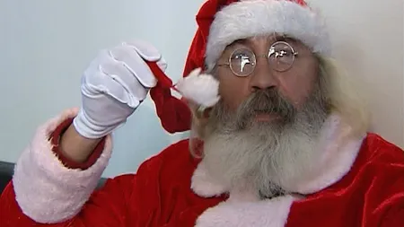 Moş Crăciun cu barbă naturală, tot mai căutat de sărbători VIDEO