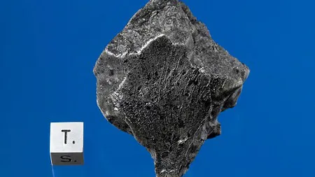 Mai valoroşi decât aurul: Aproape 7 kilograme de meteoriţi marţieni au căzut pe Pământ