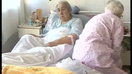 Bolnavii de la Spitalul de Urgenţă din Ploieşti stau câte doi în pat VIDEO