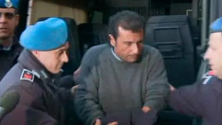 Comandantul navei Costa Concordia, consemnat la domiciliu