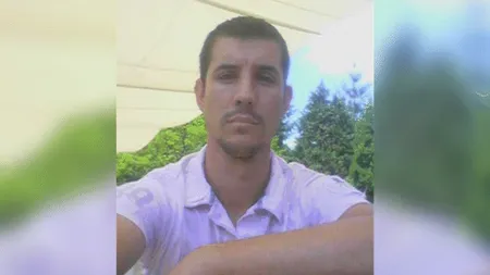 Crimă macabră în judeţul Timiş. Un bărbat şi-a omorât copilul de 7 ani şi socrii VIDEO