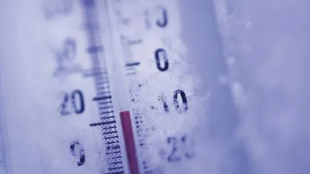 Polul frigului în România: Minime de până la minus 30 de grade la Întorsura Buzăului