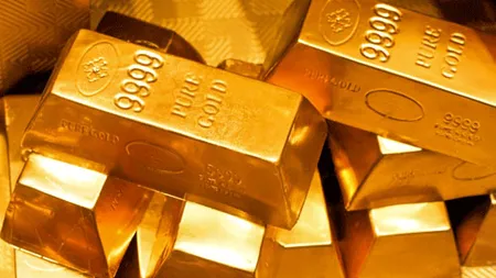 Preţul aurului, aproape de cea mai mare creştere lunară după august 2011