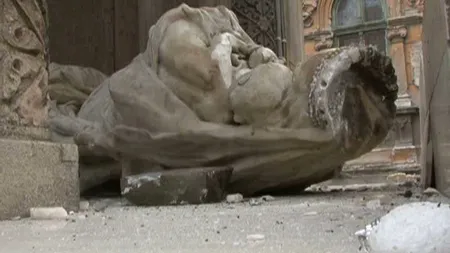 Statuia Fecioarei Maria din Timişoara a fost vandalizată VIDEO