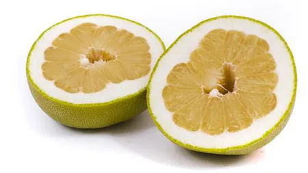 Pomelo, recomandat în curele de slăbire