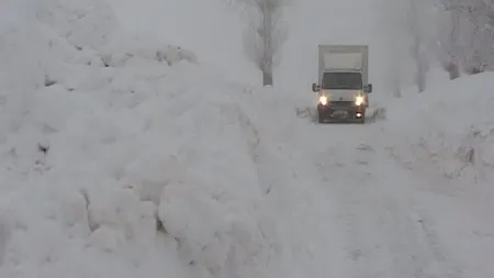 Zăpada a costat 64 de milioane de euro. Informările privind starea drumurilor, un milion