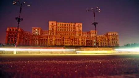 Palatul Parlamentului, Opera, Ateneul şi instituţii din 41 de oraşe sting luminile de Ora Pământului