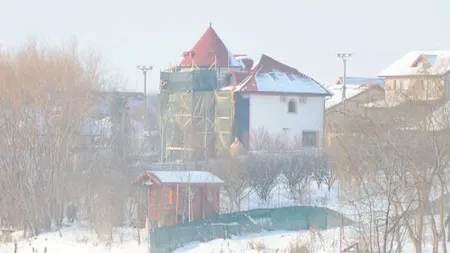 Casa lui Liviu Negoiţă din Ilfov: Un castel de 385 mp, cu piscină şi ieşire la lac