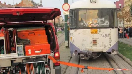 O femeie a fost lovită mortal de un tramvai, în faţa Catedralei Mitropolitane din Timişoara
