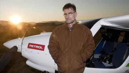 Un biolog sloven a zburat 100.000 de kilometri cu avionul său ecologic