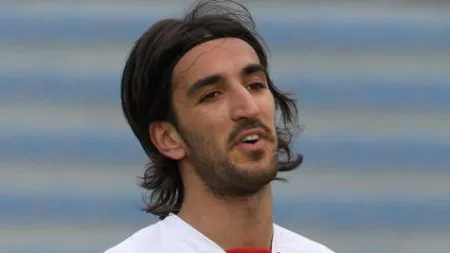Un fotbalist al echipei Livorno a murit pe teren după ce a făcut infarct VIDEO