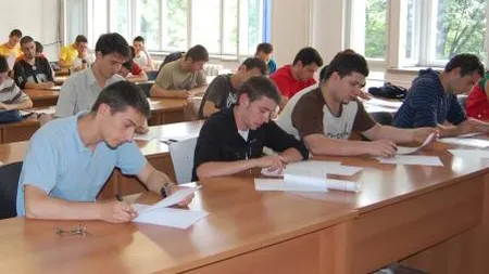 Examenul de licenţă va cuprinde din acest an două probe obligatorii