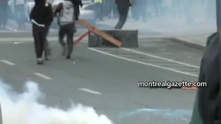 Studenţii canadienii au protestat violent la Quebec. Aproximativ 150 au fost arestaţi