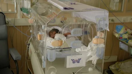 Sentinţă finală:200.000 de euro despăgubiri pentru bebeluşul ars în incubator, la Maternitatea Bucur